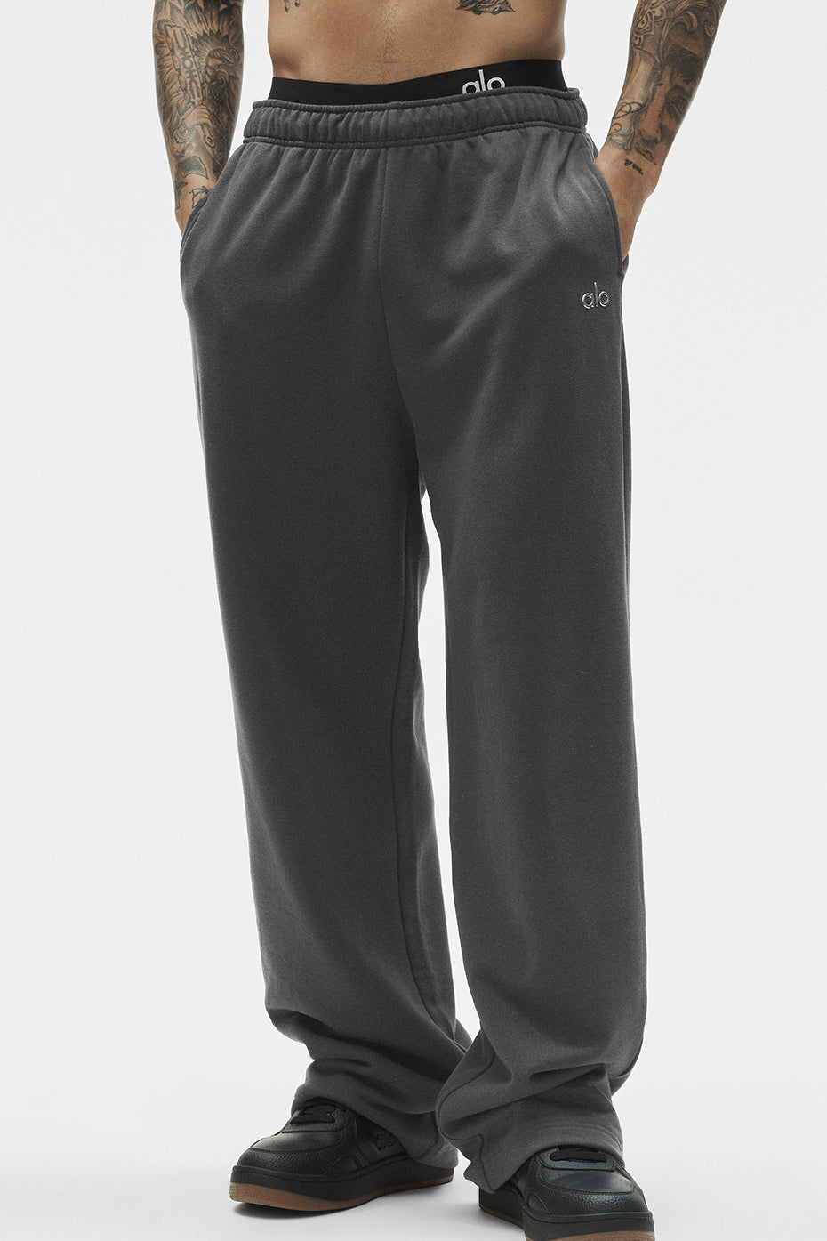 Accolade Straight Leg Sweatpant - Anthracite